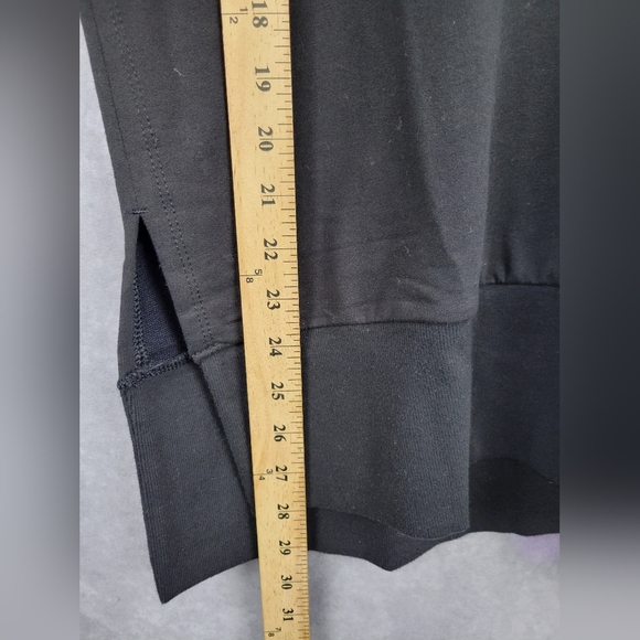 ATHLETA Retroterry V-Neck Sweatshirt Tee Sweater Vest Ivory In Black Size M‎ - Picture 14 of 15